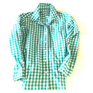 Vineyard Vines Button down shirt